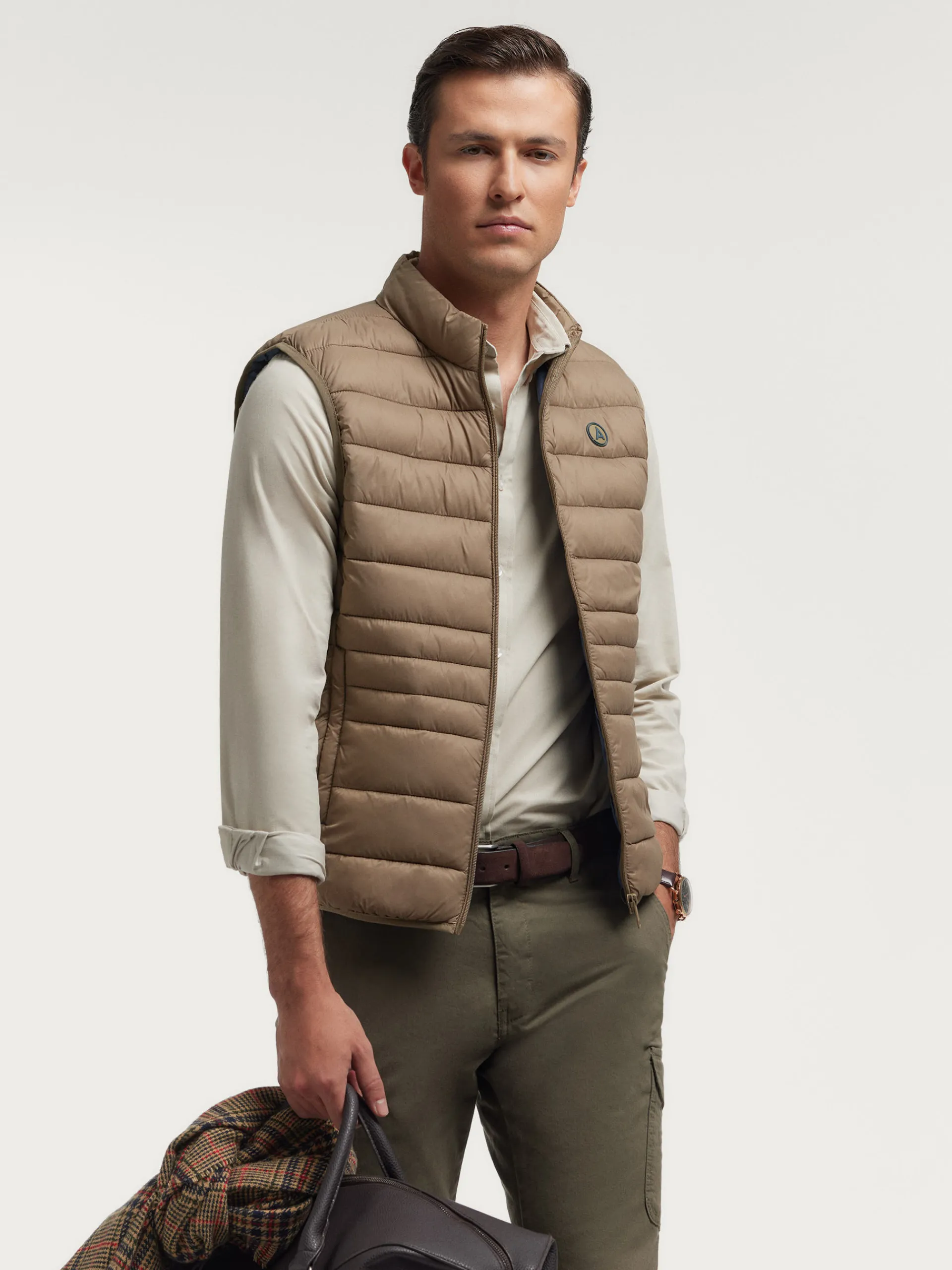 Chalecos-Alvaro Moreno CHALECO MORRISON Camel