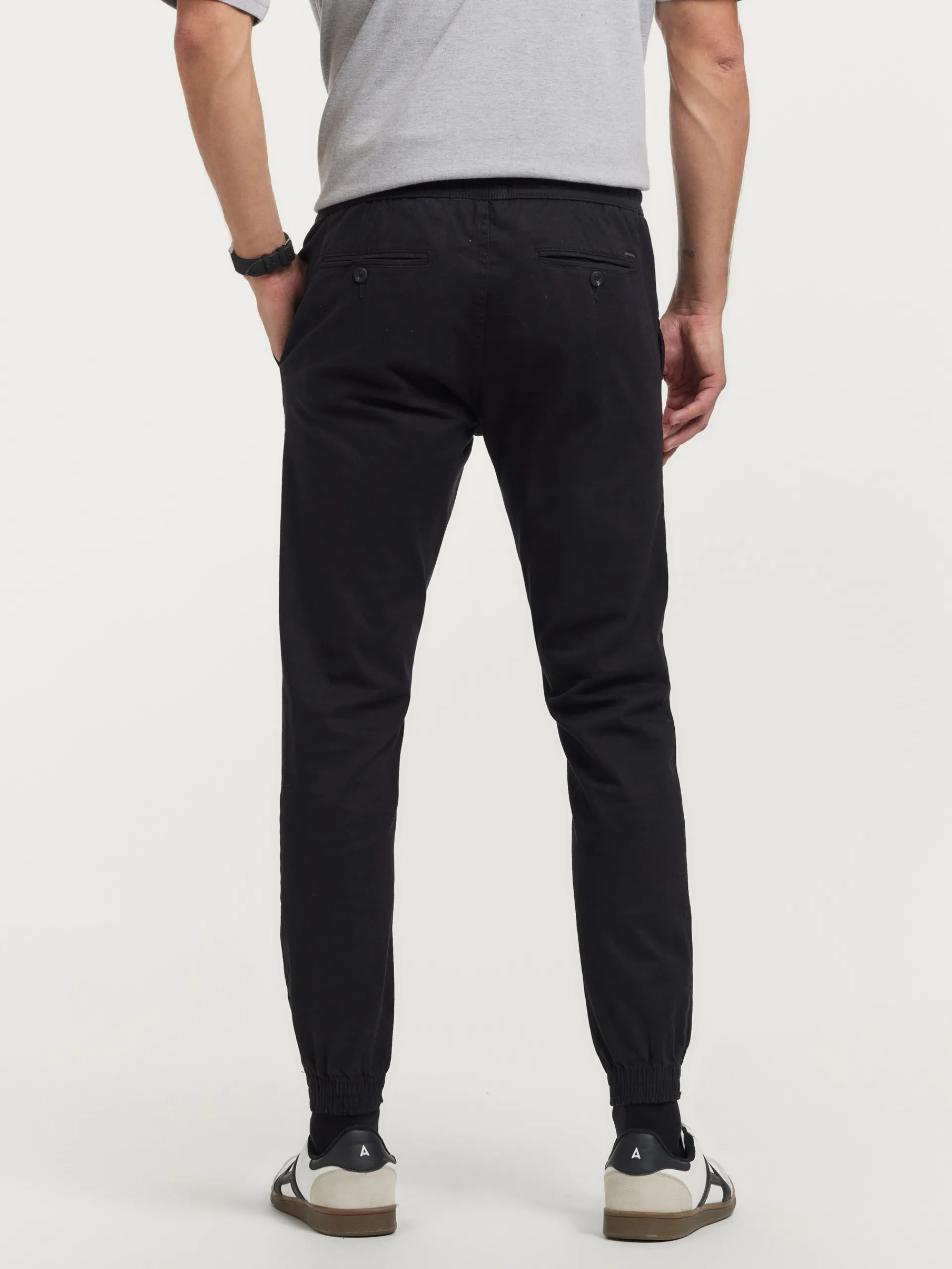 Casual-Alvaro Moreno PANTALON ANDER Negro
