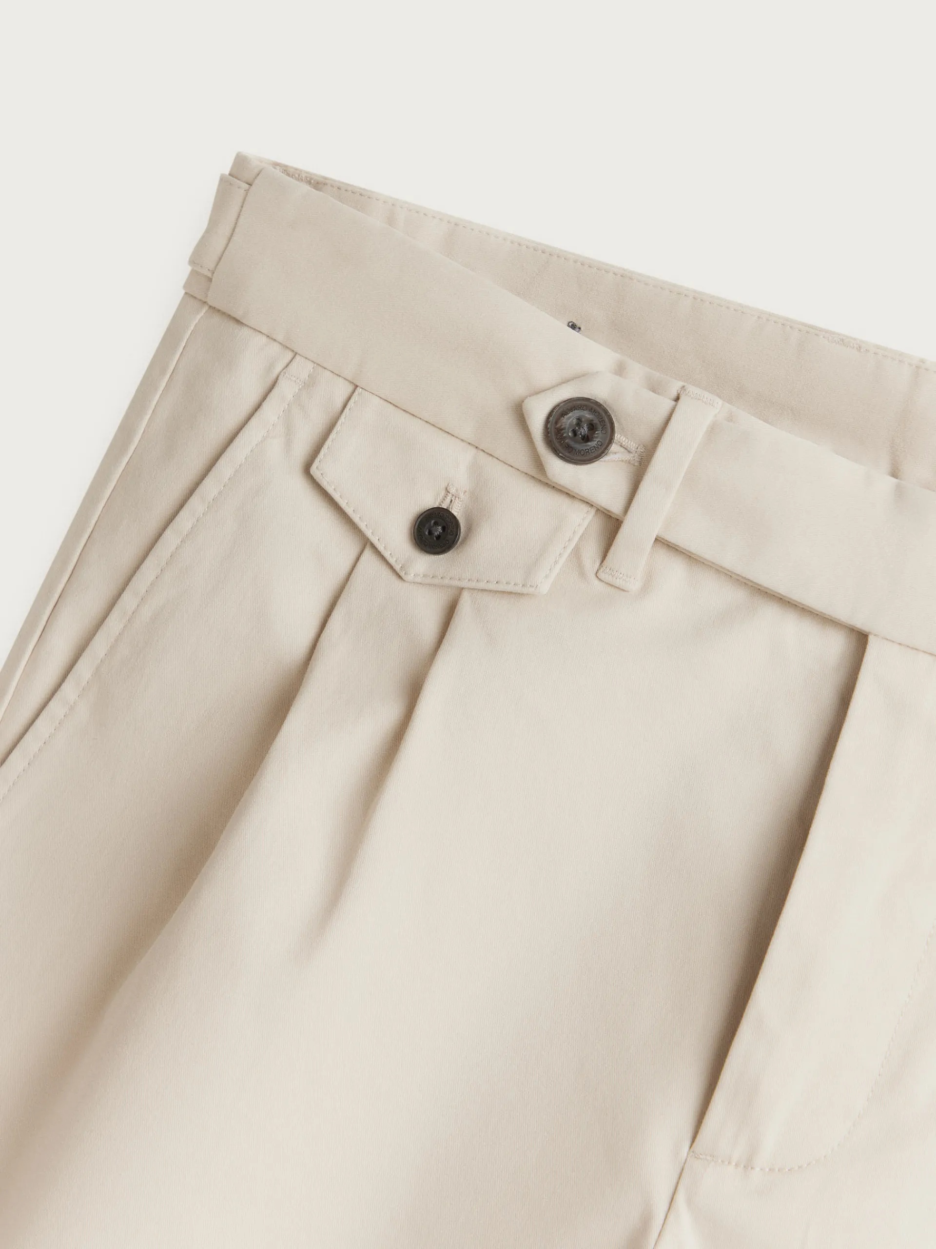 Chino-Alvaro Moreno PANTALON CARROT Crudo