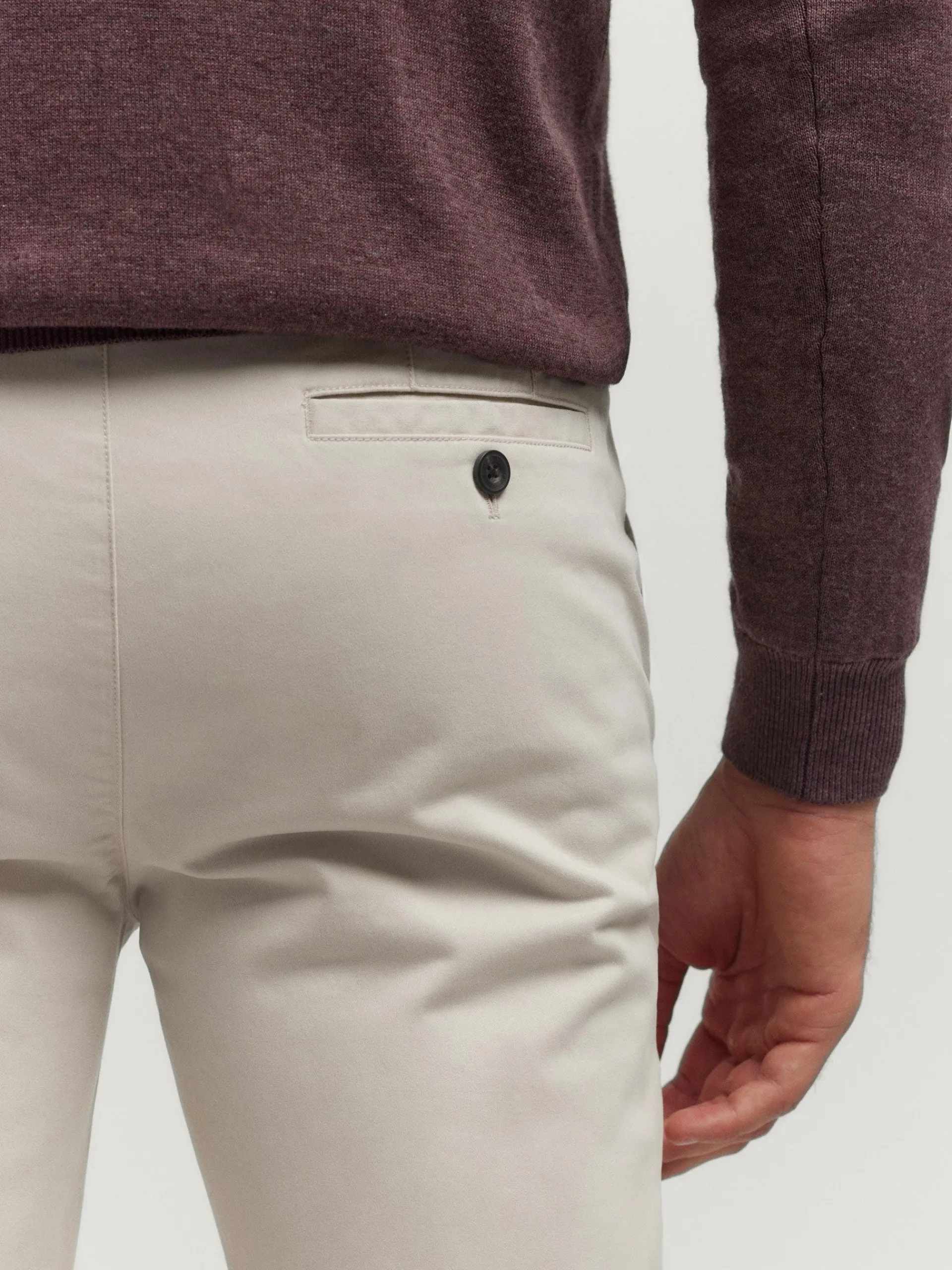 Chino-Alvaro Moreno PANTALON SLOT Crudo