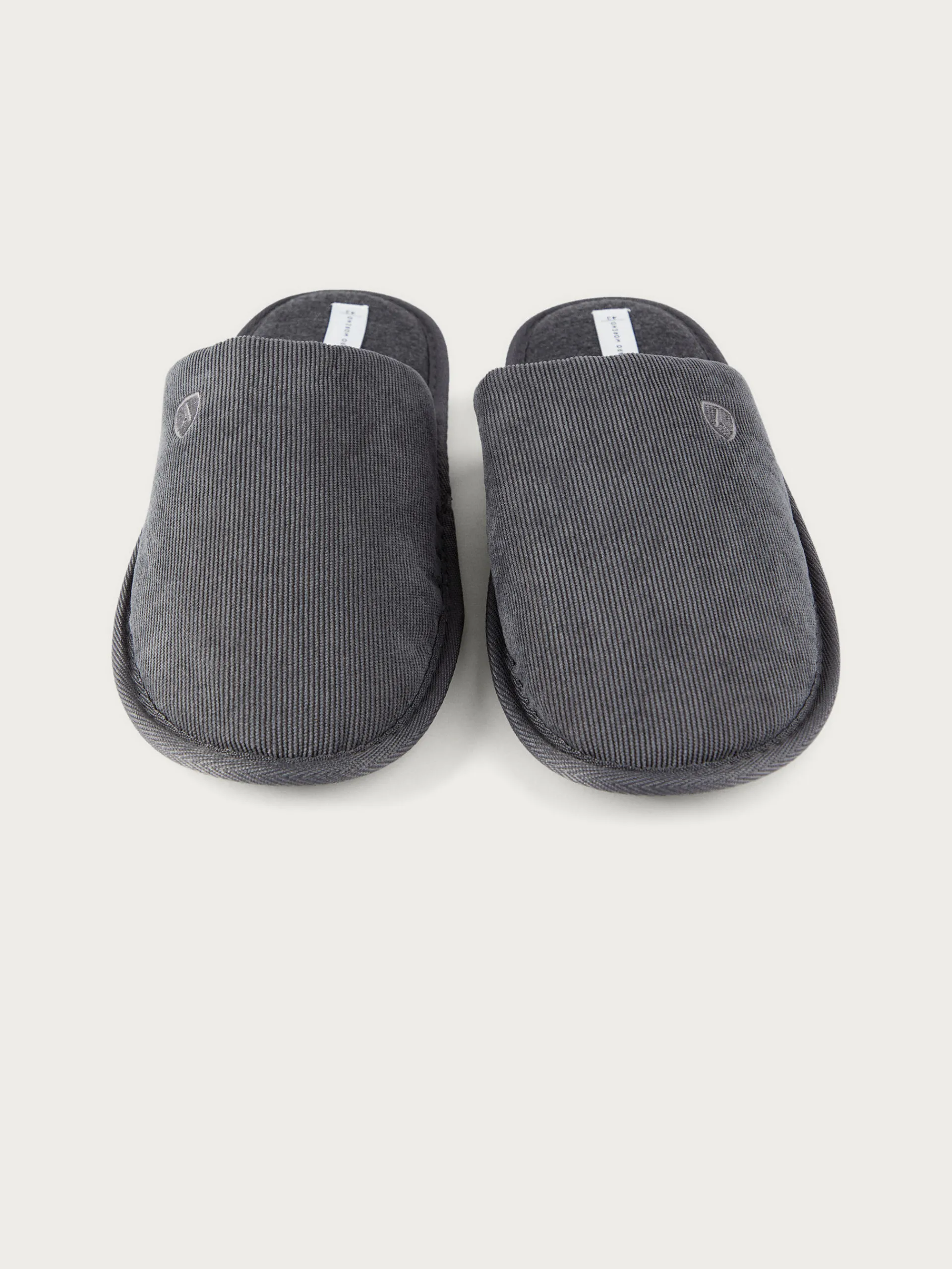 Zapatillas-Alvaro Moreno ZAPATILLAS PANA Gris